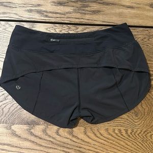 Lululemon black shorts